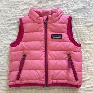 Infant Patagonia pink vest ( 3months)